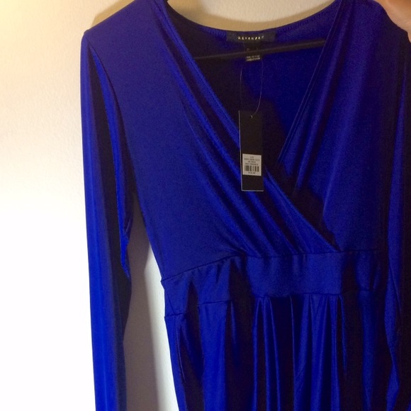 Dress - Picture 1 of 3